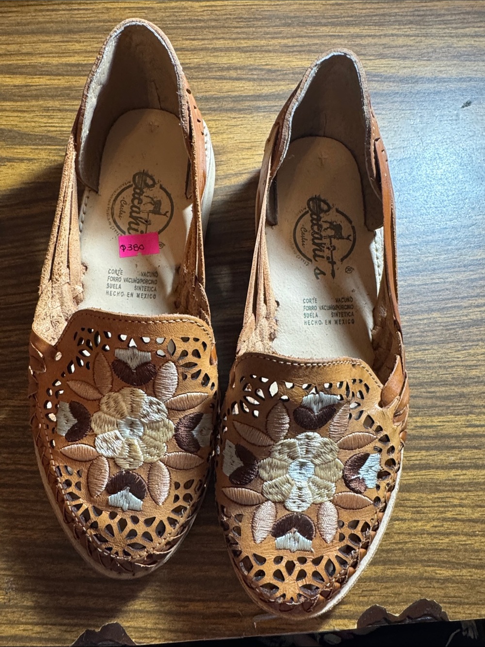 Authentic Mexican crafted Leather Women's Slip-On Flats with Floral embroidery